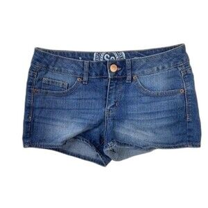 SO Size 7 Womens Shorts Shortie Stretch Mid Rise Med Wash